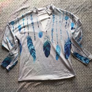 ⏰️LAST CHANCE⏰️Gray and blue dreamcatcher sweatshirt